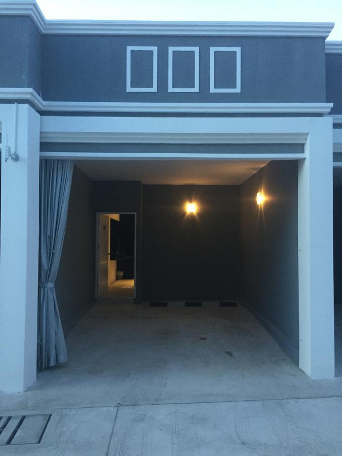 Picasso Motel Pattaya Bagian luar foto